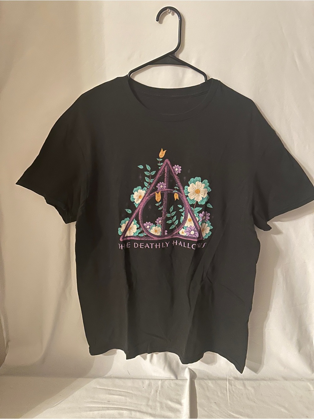 The Deathly Hallows Floral Graphic Tee - Black